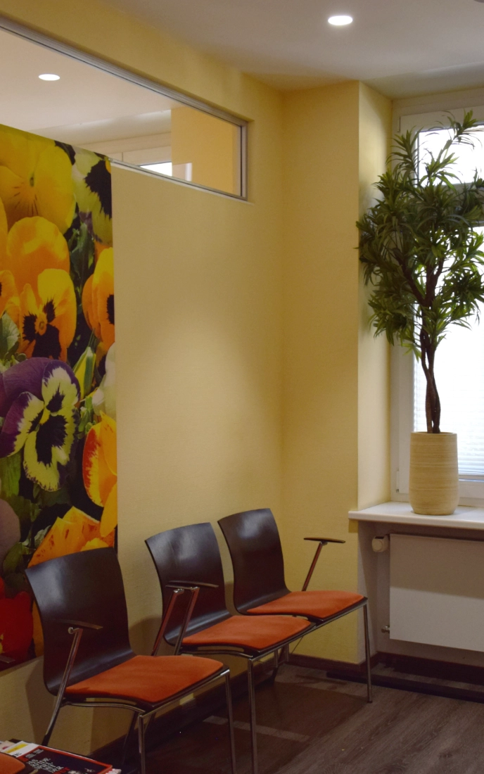 Räumlichkeiten: Wartezimmer